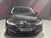 Usado Skoda Superb Style 218 CV (160 kW) 2021 Negro Berlina