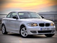 Usado BMW 120 Coupé 170 CV (125 kW) 2009 Gris / plata Coupe