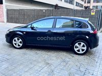 Usado Seat Leon Sport 105 CV (77 kW) 2008 Negro Utilitario