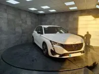 Usado Peugeot 308 Allure 130 CV (95 kW) 2022 Blanco Berlina