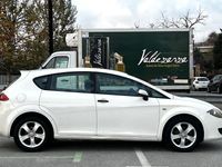 Usado Seat Leon Sport 105 CV (77 kW) 2008 Blanco Utilitario