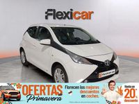 Usado Toyota Aygo X-play 69 CV (50 kW) 2017 Blanco Utilitario