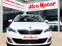 Usado Peugeot 308 Allure 110 CV (80 kW) 2017 Blanco Berlina