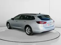 Usado Opel Insignia Business Edition 122 CV (89 kW) 2021 Gris / plata Berlina