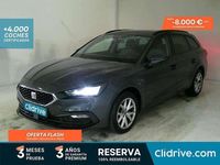 Usado Seat Leon Style 150 CV (110 kW) 2021 Gris Familiar