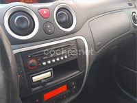 Usado Citroën C2 VTR Sport 110 CV (80 kW) 2006 Negro Utilitario