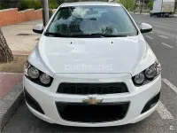 Usado Chevrolet Aveo LT 86 CV (63 kW) 2012 Blanco Berlina