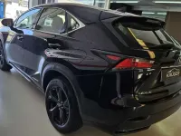Usado Lexus NX300h Sport Line 197 CV (144 kW) 2017 Negro SUV