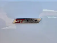 Usado Ford Focus ST-Line 125 CV (91 kW) 2019 Blanco Berlina