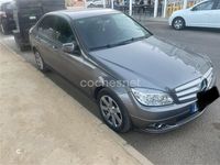 Usado Mercedes C220 Avantgarde 170 CV (125 kW) 2009 Gris / plata Berlina