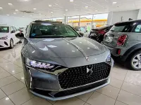 Usado DS Automobiles DS9 Rivoli 250 CV (183 kW) 2022 Gris / plata Berlina