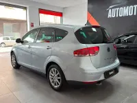 Usado Seat Altea XL Style 105 CV (77 kW) 2010 Gris / plata Monovolumen