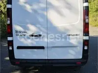 Usado Renault Trafic 120 CV (88 kW) 2020 Blanco Monovolumen