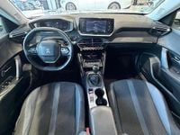Usado Peugeot 2008 Active 110 CV (80 kW) 2020 Blanco SUV