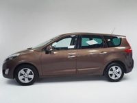Usado Renault Grand Scénic III Dynamique 131 CV (96 kW) 2011 Marron Monovolumen