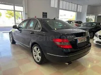 Usado Mercedes C220 Avantgarde 170 CV (125 kW) 2008 Azul Berlina