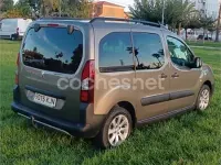 Käytetty Peugeot Partner Tepee Outdoor 100 HP (73 kW) 2016 Peessi Tila-auto