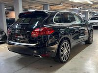 Usado Porsche Cayenne 240 CV (176 kW) 2010 Negro SUV