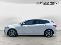 Usado BMW 118 Comfort Edition 150 CV (110 kW) 2021 Blanco Utilitario
