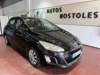 Usado Peugeot 308 Access 92 CV (67 kW) 2012 Negro Berlina