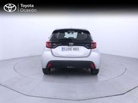 Usado Toyota Yaris Hybrid Active 116 CV (85 kW) 2025 Gris Utilitario