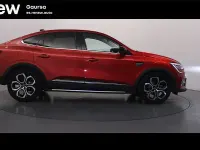 Usado Renault Arkana Zen 145 CV (106 kW) 2022 Rojo SUV