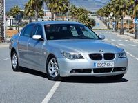 Usado BMW 530 231 CV (169 kW) 2004 Gris / plata Berlina