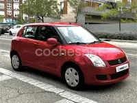 Usado Suzuki Swift GL 92 CV (67 kW) 2009 Rojo Utilitario
