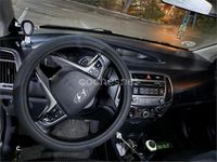 Usado Hyundai i20 75 CV (55 kW) 2013 Blanco Utilitario
