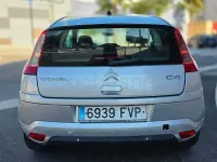 Usado Citroën C4 VTR Sport 110 CV (80 kW) 2007 Gris / plata Berlina