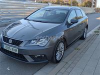 Usado Seat Leon Style 110 CV (80 kW) 2018 Gris / plata Familiar