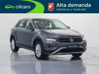 Usado VW T-Roc 110 CV (80 kW) 2024 Gris SUV