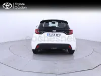 Usado Toyota Yaris 125 CV (91 kW) 2023 Blanco Utilitario