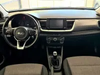 Usado Kia Stonic 101 CV (74 kW) 2020 Azul SUV
