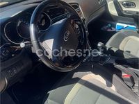 Usado Kia Ceed GT 90 HP (66 kW) 2016 Branco Sedan