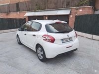 Usado Peugeot 208 Active 68 CV (50 kW) 2012 Blanco Utilitario