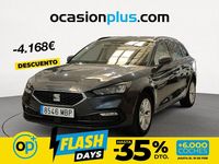 Usado Seat Leon Style 110 CV (80 kW) 2022 Gris / plata Familiar