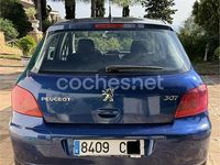 Usado Peugeot 307 110 CV (80 kW) 2004 Azul Berlina
