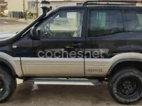 Usado Nissan Terrano 125 CV (91 kW) 2001 Negro SUV
