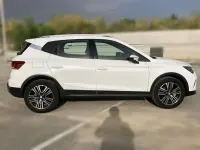 Usado Seat Arona Xperience 110 CV (80 kW) 2024 Blanco SUV