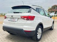 Usado Seat Arona Style 95 CV (69 kW) 2020 Blanco SUV