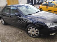 Usado Ford Mondeo Sport 130 CV (95 kW) 2003 Negro Berlina