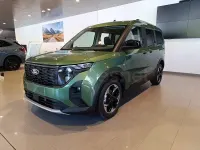 Nuevo Ford Tourneo Courier Active 125 CV (91 kW) 2026 Verde Monovolumen