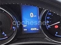 Usado Toyota Auris Active 116 CV (85 kW) 2016 Negro Berlina