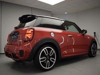 Usado Mini John Cooper Works 231 CV (169 kW) 2018 Rojo Utilitario