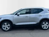 Käytetty Volvo XC40 Core 163 HP (119 kW) 2024 Katumaasturi