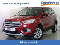 Usado Ford Kuga Titanium 120 CV (88 kW) 2017 Rojo SUV