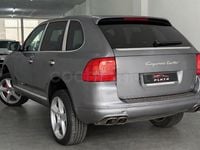 Usado Porsche Cayenne Turbo 450 CV (330 kW) 2005 Gris / plata SUV
