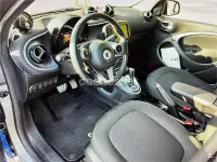 Usado Smart ForFour Proxy 90 CV (66 kW) 2017 Azul Utilitario