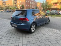 Usado VW Golf VII Sportline 105 CV (77 kW) 2013 Azul Berlina